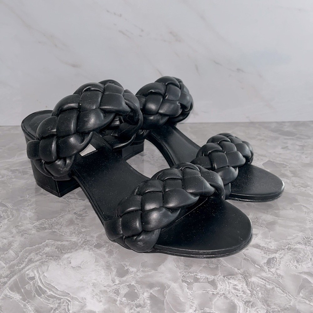 Steve Madden black braided ideals block heel sandals 8
